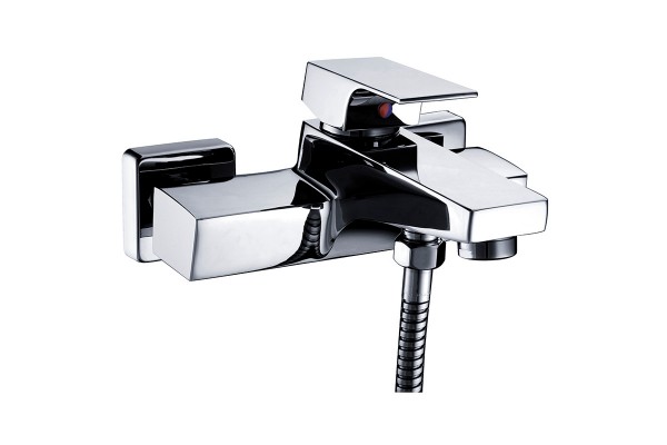 Single lever bath mixer
