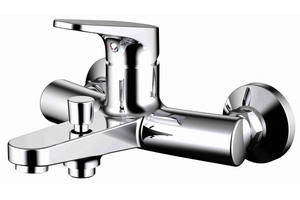 Single lever bath mixer