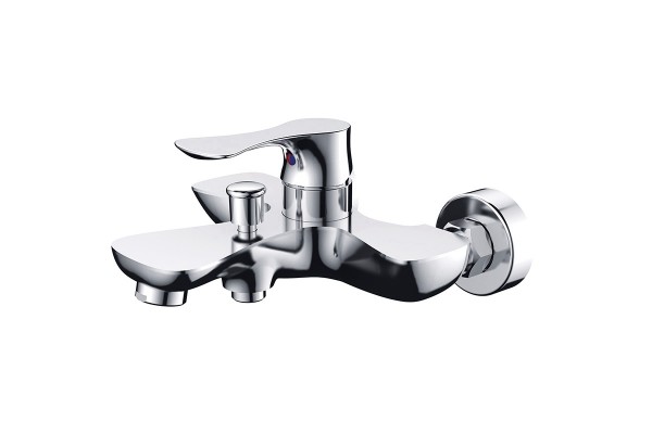 Single lever bath mixer